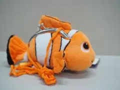 ディズニー　ピクサー　ニモ　がま口　ぬいぐるみ ポシェット