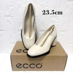 新品⭐️ECCO SCULPTED LX55 パンプス 23.5 箱付き ベージュのサムネイル