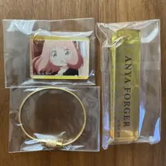 スパイファミリー　アーニャ　アクリルキーホルダー