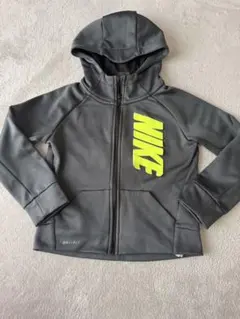 NIKE　ナイキ　ドライフィット　キッズパーカー