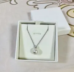 スワロフスキー Swarovski Tricia ネックレス
