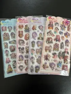 KPOPガールズ　デーモン・ハンターズ 立体3Dシール 4枚セット