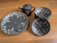 【最終値下げ】【美濃焼】桜模様の食器8枚セット