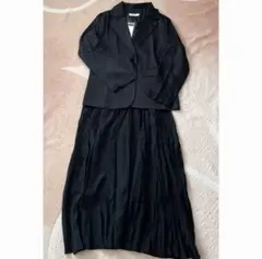 【神品未使用】ブラック　スーツ　ジャケット ギャザー ロングスカート