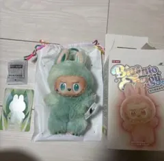 ラブブ　エナジー 緑 SERENITY LABUBU セレニティ