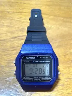 CASIO F-91W ブルー デジタル腕時計