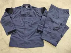 Item thumbnail for item e6178403-c671-43a8-b1eb-2e46a55dc25e