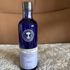 NEAL'S YARD REMEDIES フランキンセンス ウォーター ポンプ付 - メルカリ