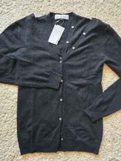 新品！ルシェルブルー　黒ニット