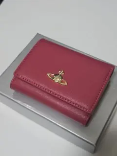 新品未使用】Vivienne Westwood 三つ折財布 165VW748 - メルカリ