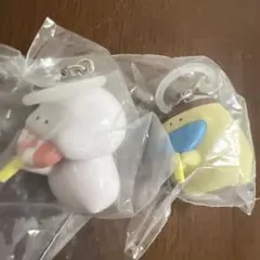 お文具といっしょ ガチャガチャ めじるしアクセサリー　あむっ　プリンさん　まむっ