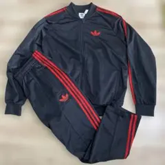 【美品】アディダスオリジナルス　ジャージ　セットアップ　人気カラー　黒赤　2XO