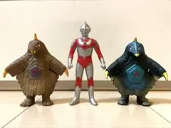 ソフビ　ミニソフビ　ウルトラマン　帰ってきたウルトラマン、ベムスター×2体