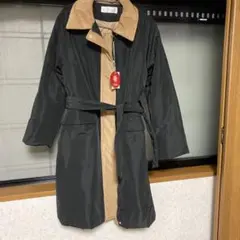 ドゥクラッセ、新品タグ付きマジカルサーモ配色ステンカラーコート