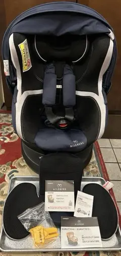 エールべべ　AILEBEBE 回転式チャイルドシート ネイビー　BF8524