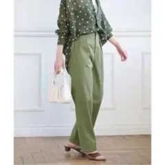 スピックアンドスパン バックサテンイージーカーゴパンツ