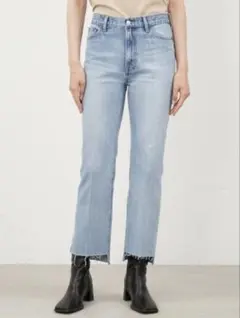 Mila Owen 裾段差スリットデニムパンツ　ウォッシャブル