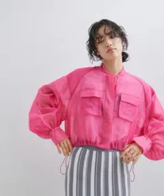 ADAM ET ROPÉ FEMME クロップドシアーブルゾン アダムエロペのサムネイル