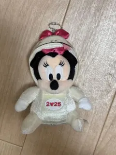 ディズニー 干支ぬいぐるみバッジ キーホルダー ミニー 2025 限定