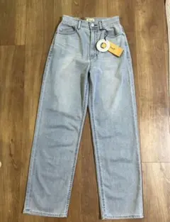 新品タグ付 ヤヌークYANUK LEA BOYS STRAIGHT AIC 25 - メルカリ