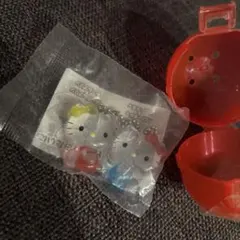 サンリオキャラクターズ なかよしドロップチャーム ハローキティ　ハローミミィ