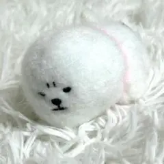 てのひらサイズのビションフリーゼ　ぬいぐるみ　マスコット