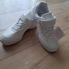 ムーンスター白スニーカー　20cm　ゴム紐