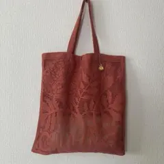 Item thumbnail for item e2becc7a-c339-4f73-82df-94b14b5ad8e3