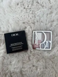 Diorバックステージグロウマキシマイザーパレット　002