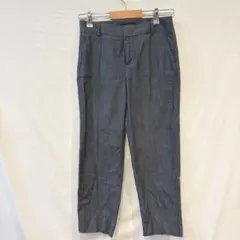 バナナリパブリック　クロップド丈パンツ　グレー　カジュアルパンツ　テーパードのサムネイル
