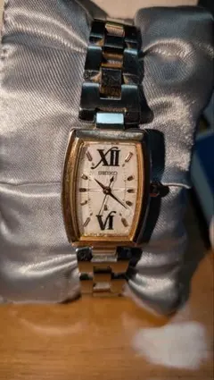 年末お値下　SEIKO ルキア レディース ソーラー トノー コンビ 腕時計