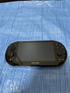 PS Vita本体 PCH-2000