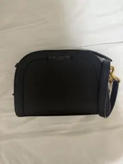 MARC JACOBS ブラックショルダーバッグ