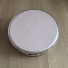CHANEL オータンドゥルボディクリーム 空容器のサムネイル