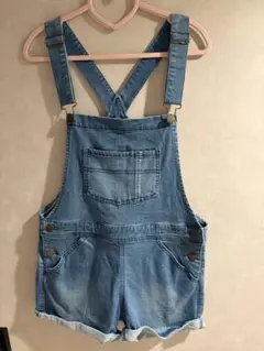 BILLABONG デニムオーバーオールショートパンツ Mサイズのサムネイル