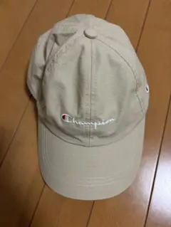 限定価格　チャンピオン　帽子　キャップ　ベージュ