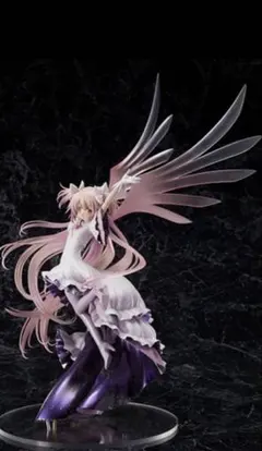 魔法少女まどか　マギカ　アルティメットまどか　1/8スケールフィギュア