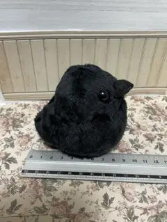 カラスのぬいぐるみ