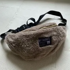 【未使用】茶色のファー素材ボディバッグ