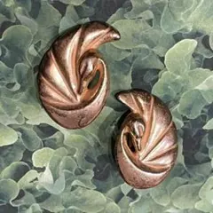 Item thumbnail for item 91c96e6d-fb67-4eb6-a25a-6355360fca4b