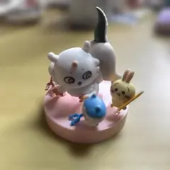 ちいかわ ガチャ 討伐シーンフィギュア あのこ