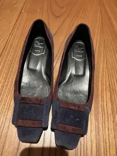 Roger Vivier スエード パンプス バイカラーのサムネイル