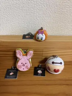 Nuiパン ディズニーキャラクター ミニチュアキーチェーン