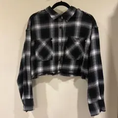 チェック柄 クロップド丈 長袖シャツのサムネイル