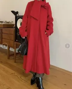 リリーブラウン コート 赤のサムネイル