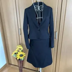 ブラックスーツ ジャケットとスカートのセット