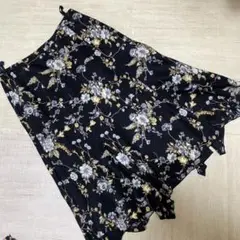 Aylesbury フラワープリント フレアスカート サイズ02