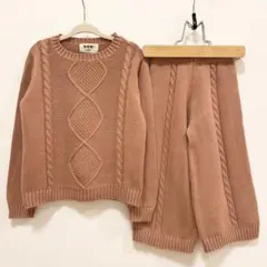 Item thumbnail for item 99c9648f-02a5-49b2-bccd-a4ba6ce2e17a