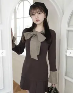 LIP SERVICE フロントZIPニットプリーツワンピース