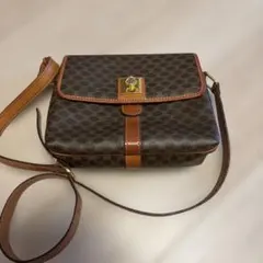 CELINE マカダム ショルダーバッグのサムネイル